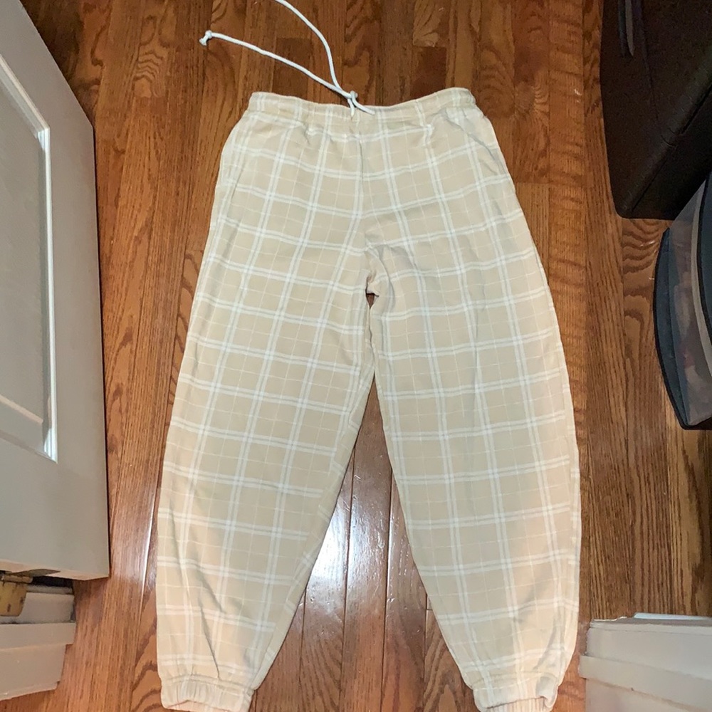 Tan plaid sweatpants by No Boundaries